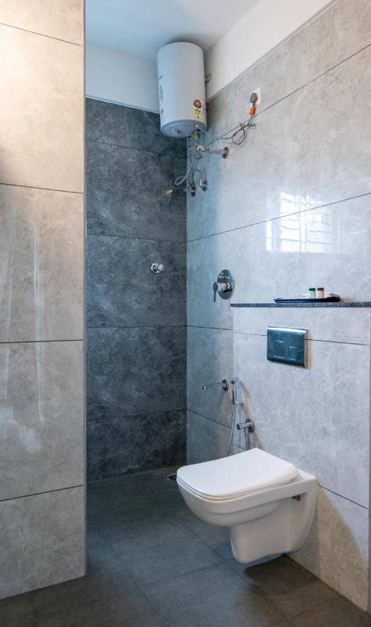 The Silver Chimes Suites Bangalore Ngoại thất bức ảnh